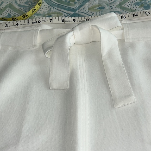 Banana Republic skirt - Picture 2 of 8